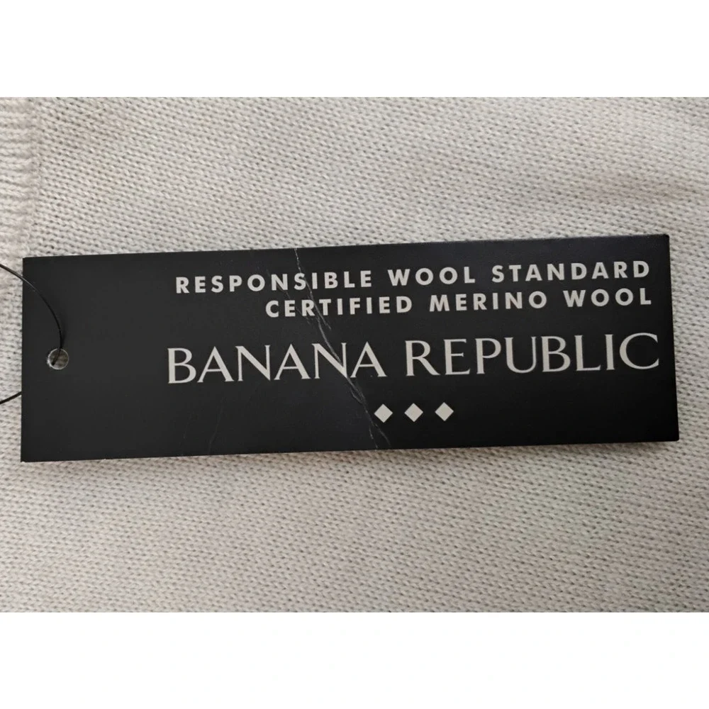 Banana Republic 100% Merino Wool Sweater Men's L Cream Crew Neck NWT #J5084